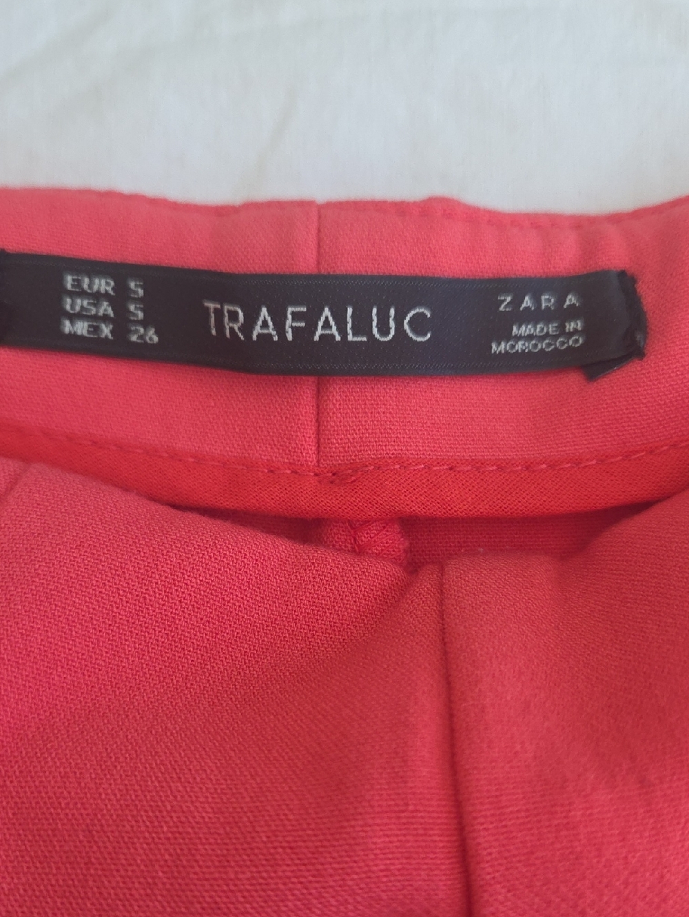 Zara Trafaluc High Waisted Short Shorts Hot Pink Small - Picture 2 of 6